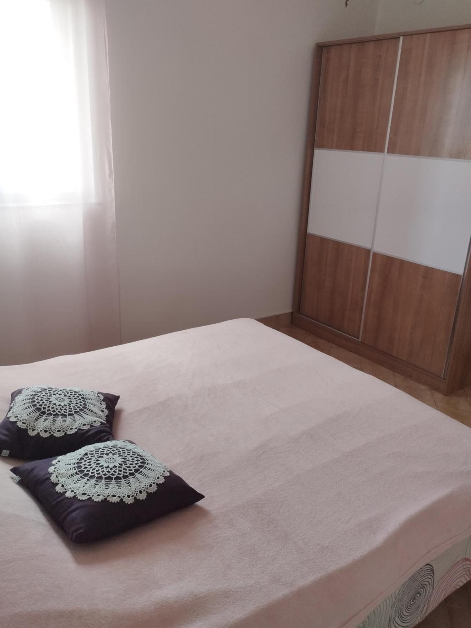 פונאנט Family Apartments Tomy מראה חיצוני תמונה